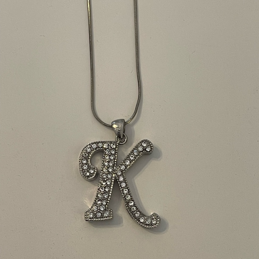 New Elegant Silver Initial 'K' Pendant Necklace